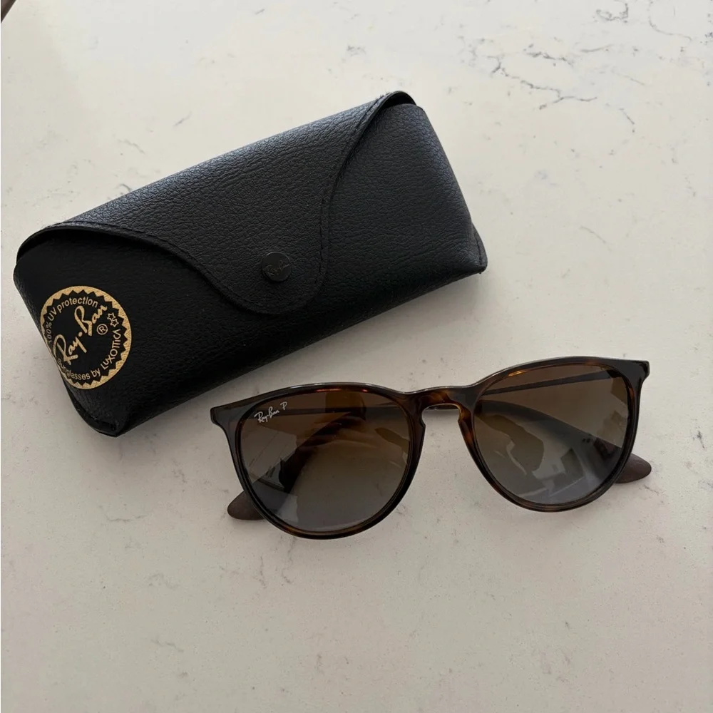 Ray-Ban Erika Classic Tortoise Frame with Brown Gradient Lenses
